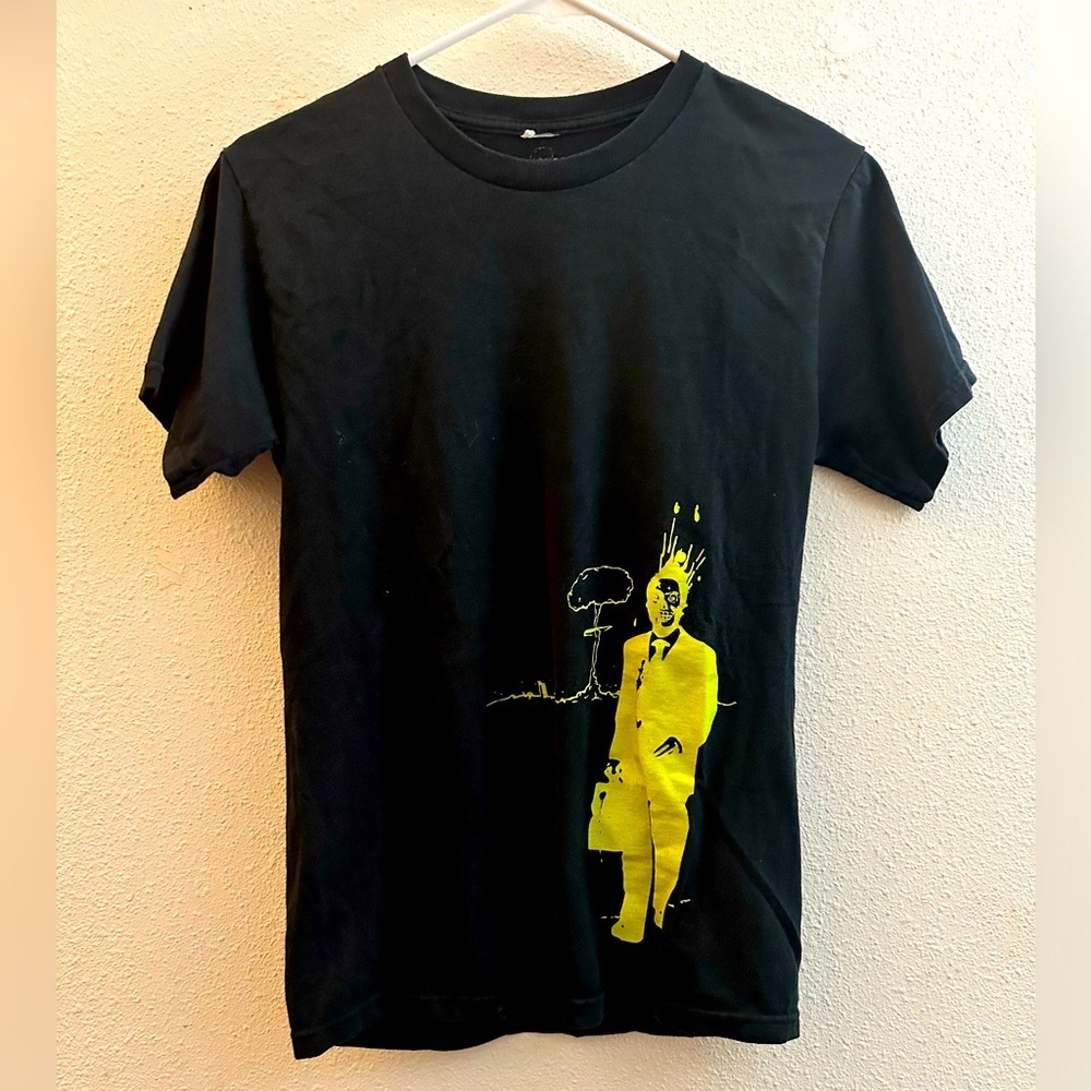 🔴$1SALE$ Exploding head tee - Picture 1 of 3